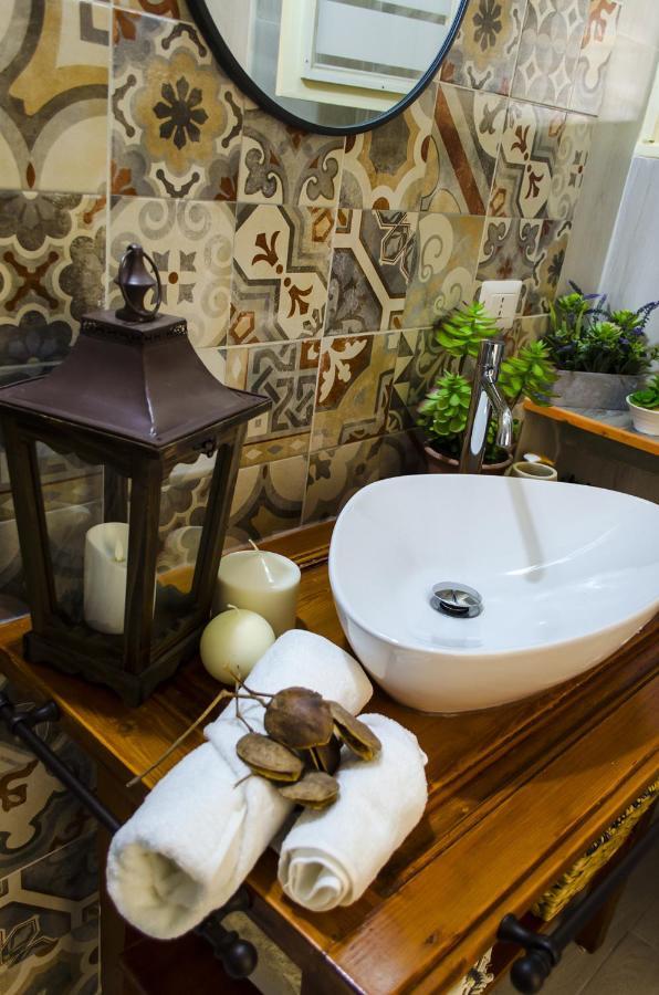 Ingrosso House Bed & Breakfast Lecce Ngoại thất bức ảnh