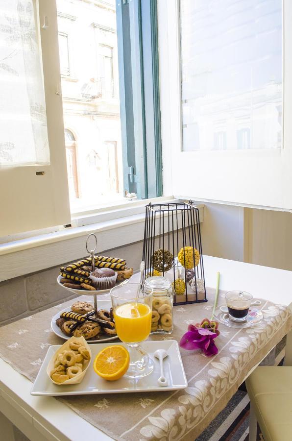 Ingrosso House Bed & Breakfast Lecce Ngoại thất bức ảnh