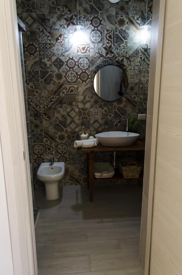Ingrosso House Bed & Breakfast Lecce Ngoại thất bức ảnh
